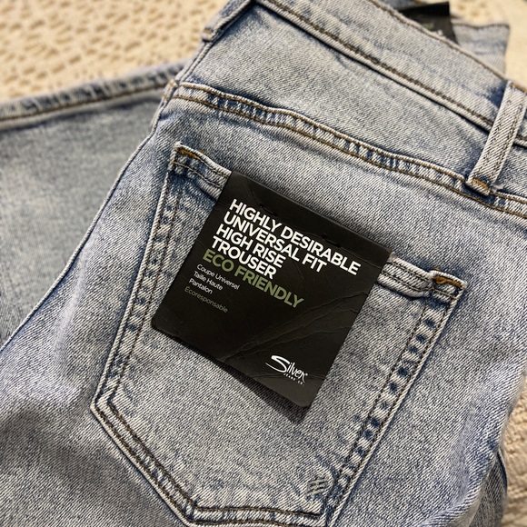 Silver Jeans ECO- FRIENDLY Highly Desirable High-Rise Trouser-Leg Jeans - Picture 5 of 8